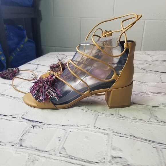 Rebecca Minkoff Isla Naturo sandals - Picture 4 of 12